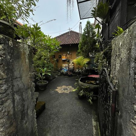 Suntari Homestay ウブド エクステリア 写真
